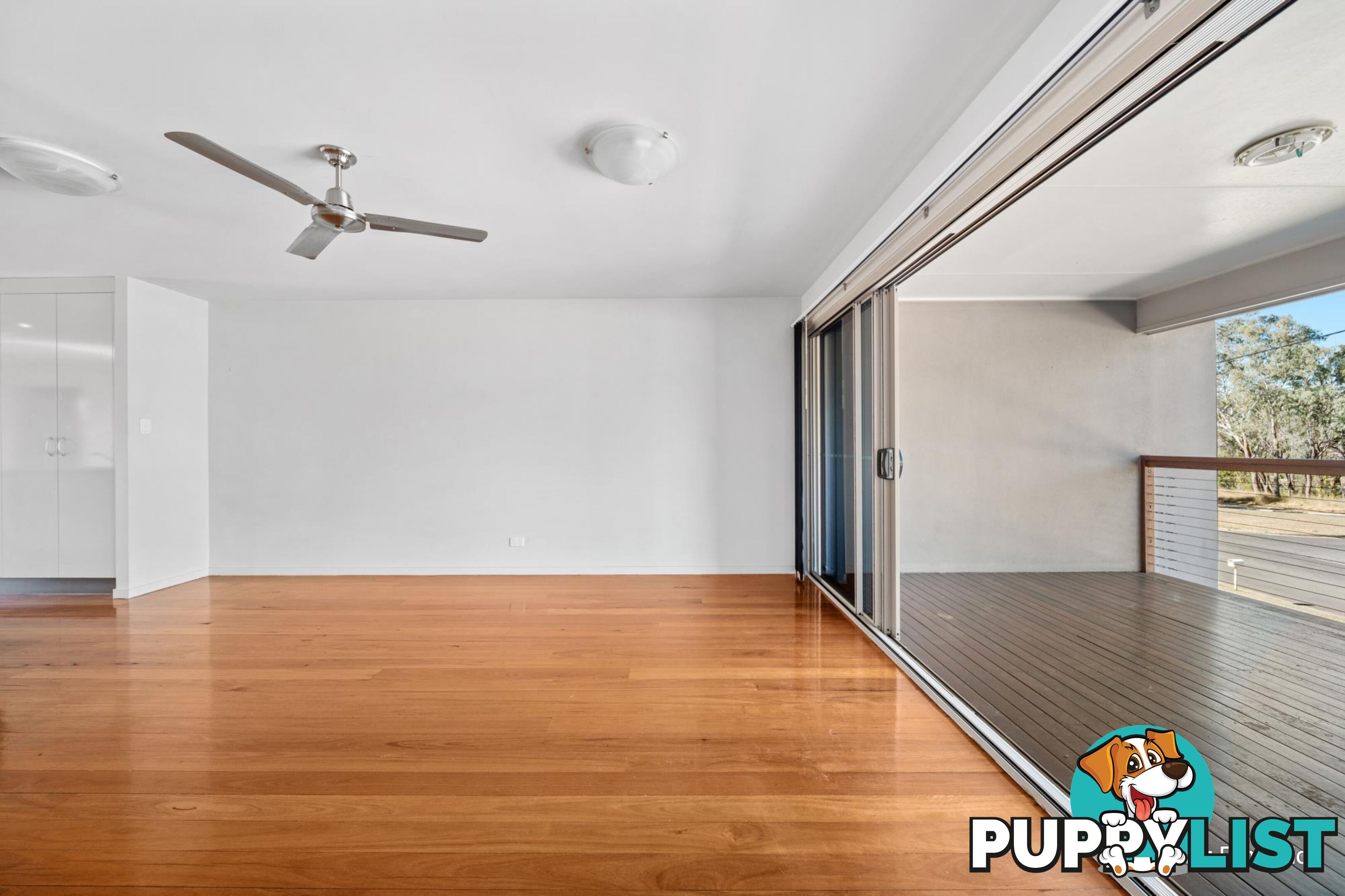 30 Riverview Street EMERALD QLD 4720