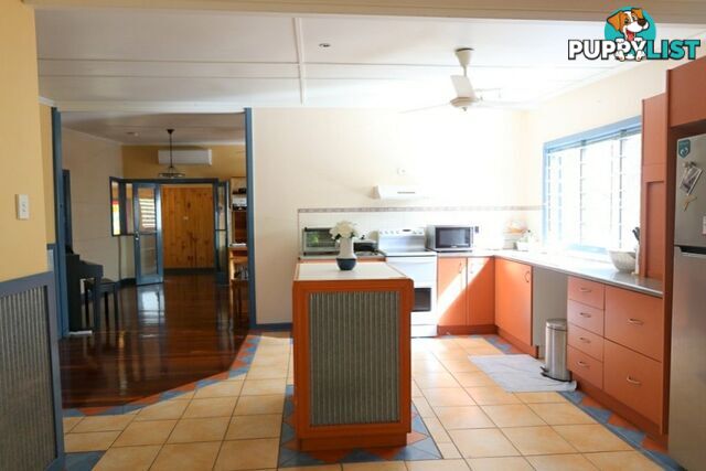 70A Baker Street EMERALD QLD 4720