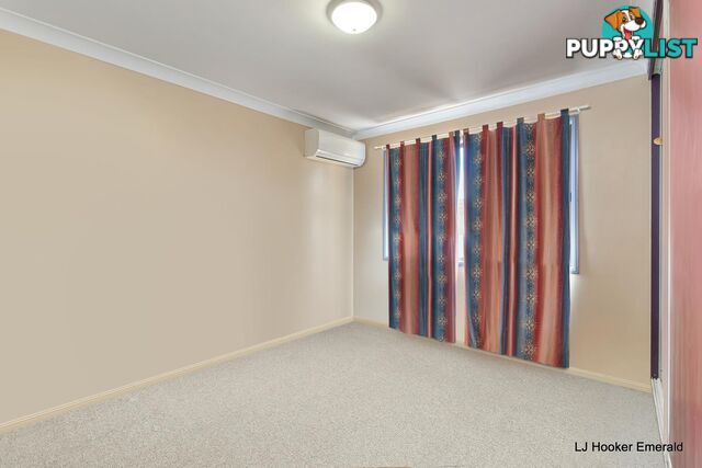 28 Barry Street EMERALD QLD 4720