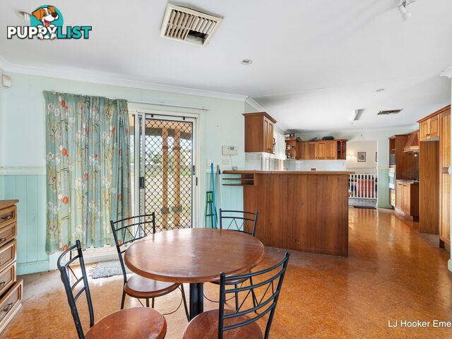 19 Country Lane EMERALD QLD 4720