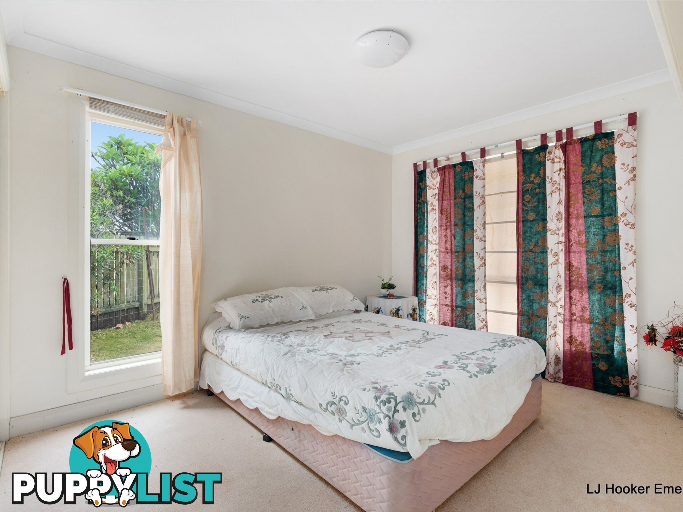 19 Country Lane EMERALD QLD 4720