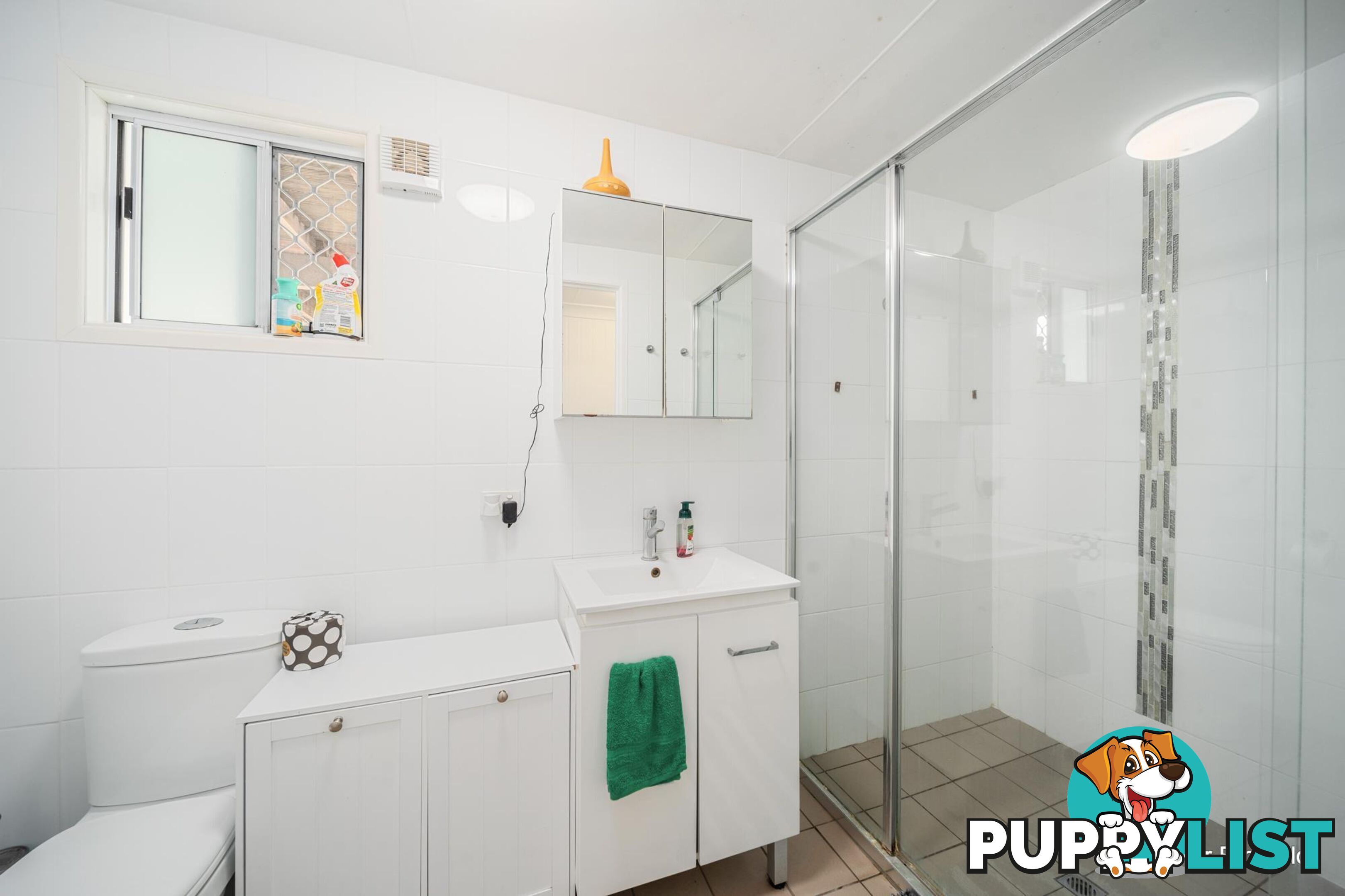 22 Roseanne Road EMERALD QLD 4720