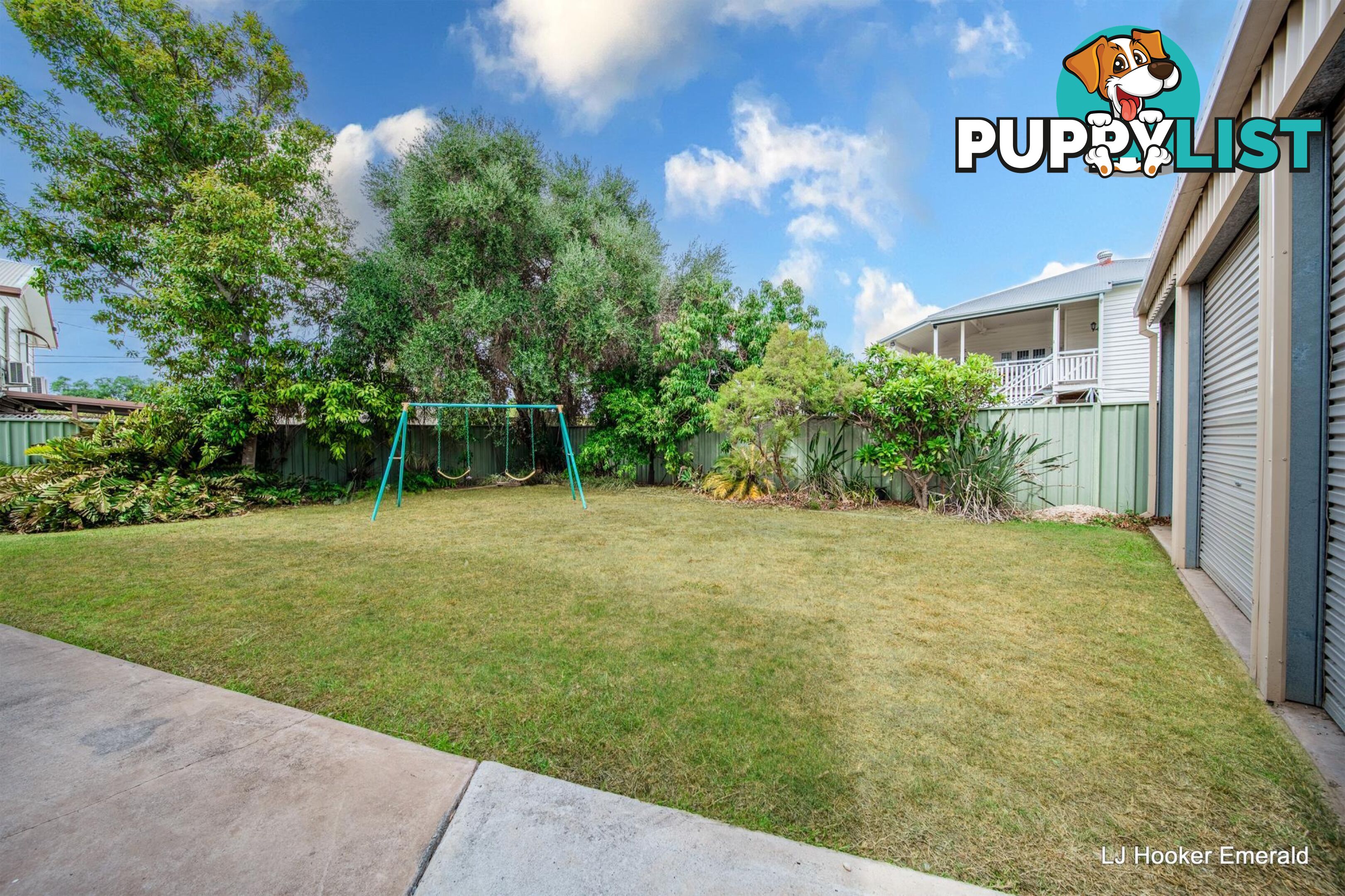 22 Roseanne Road EMERALD QLD 4720