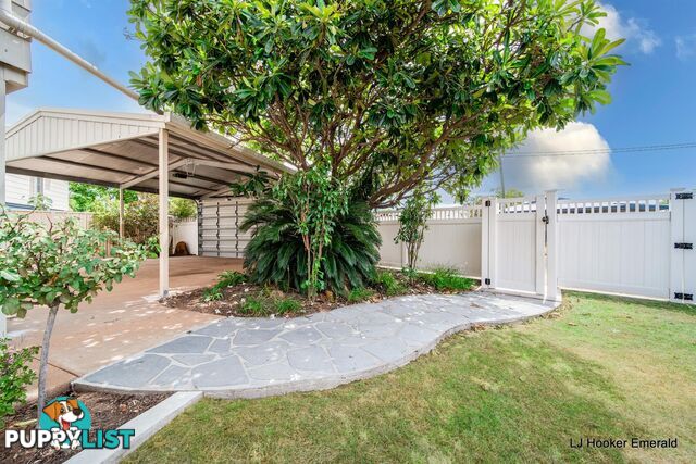 22 Roseanne Road EMERALD QLD 4720