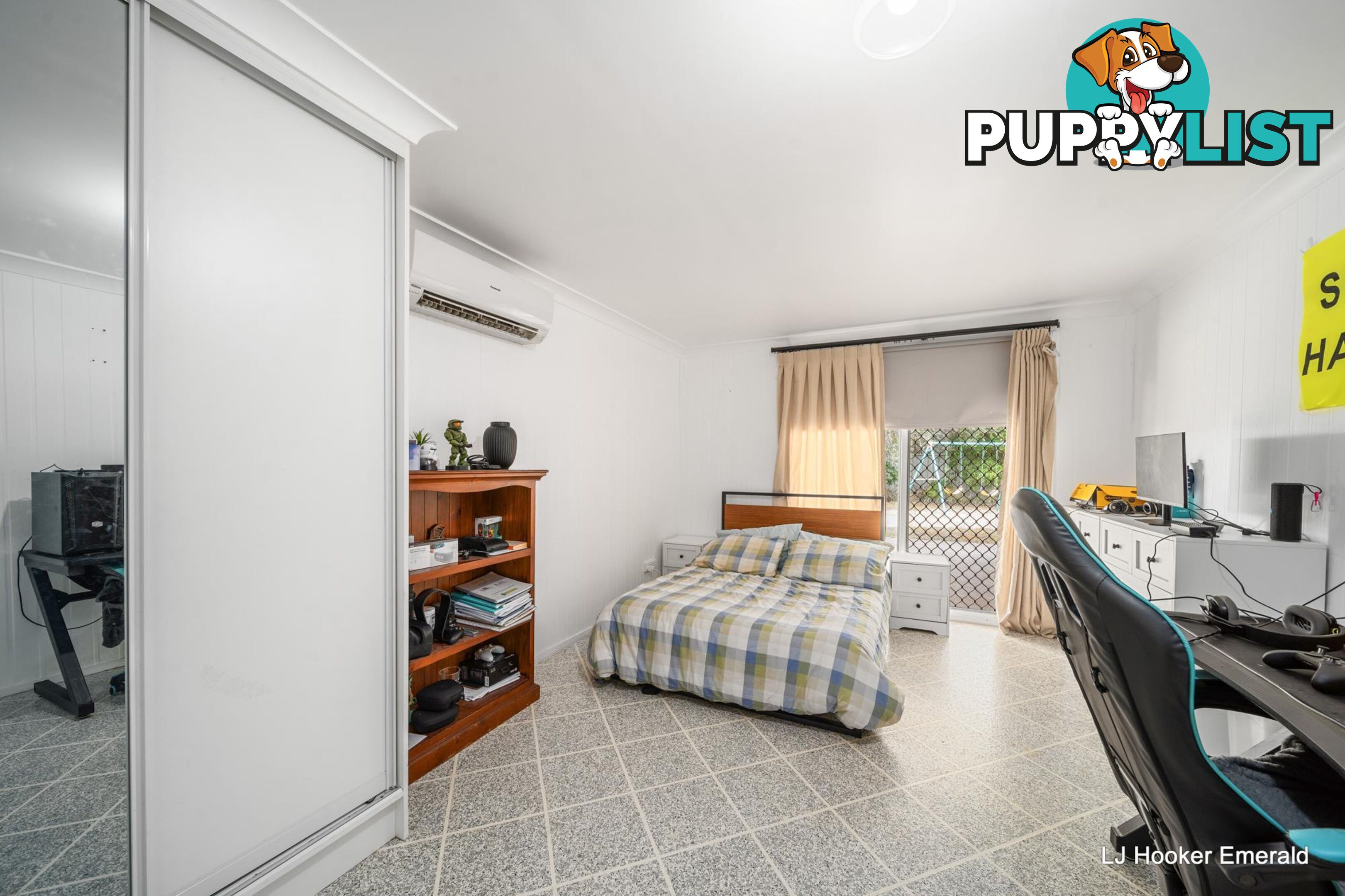 22 Roseanne Road EMERALD QLD 4720