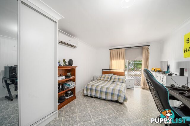 22 Roseanne Road EMERALD QLD 4720