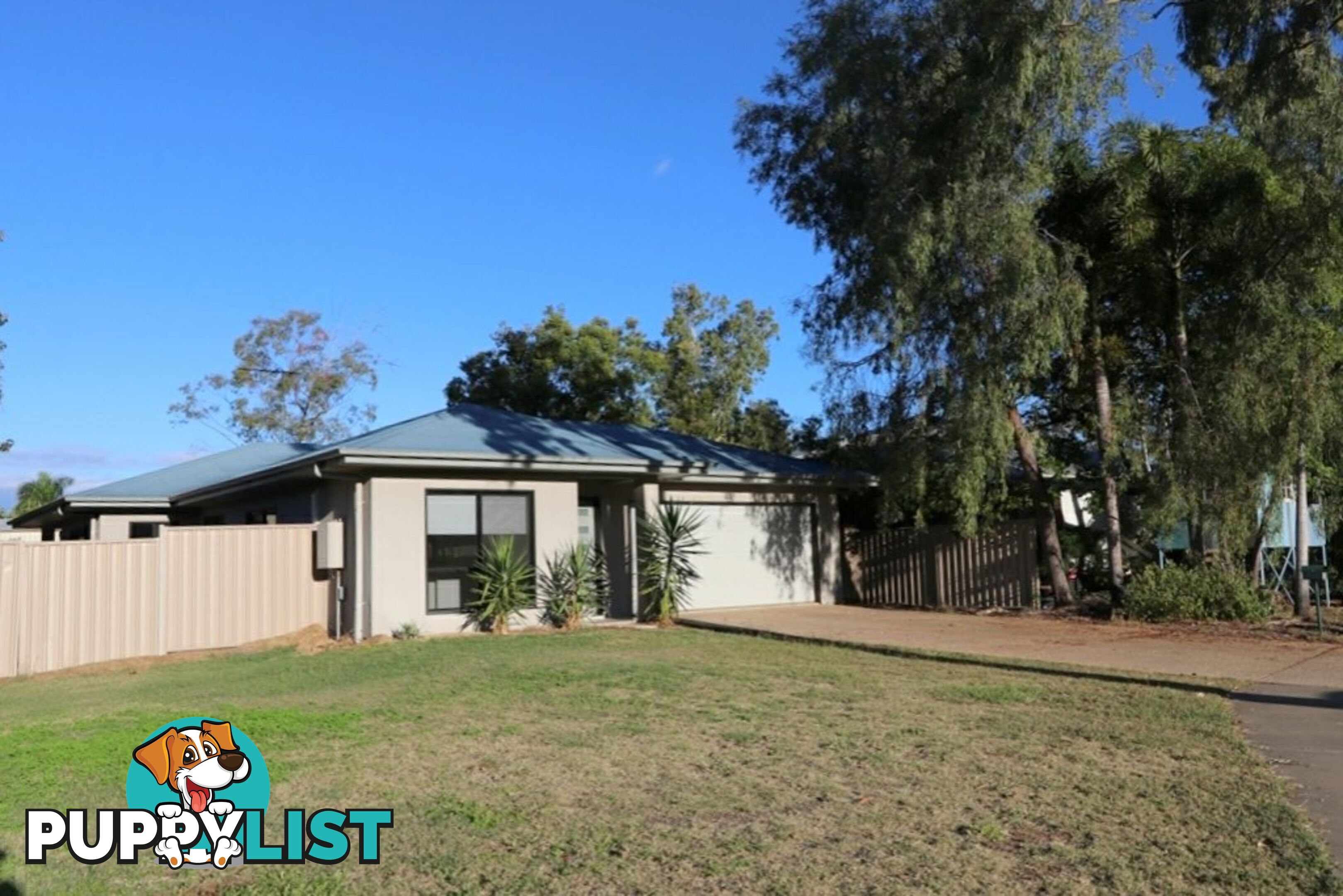 3 Paperbark Place EMERALD QLD 4720