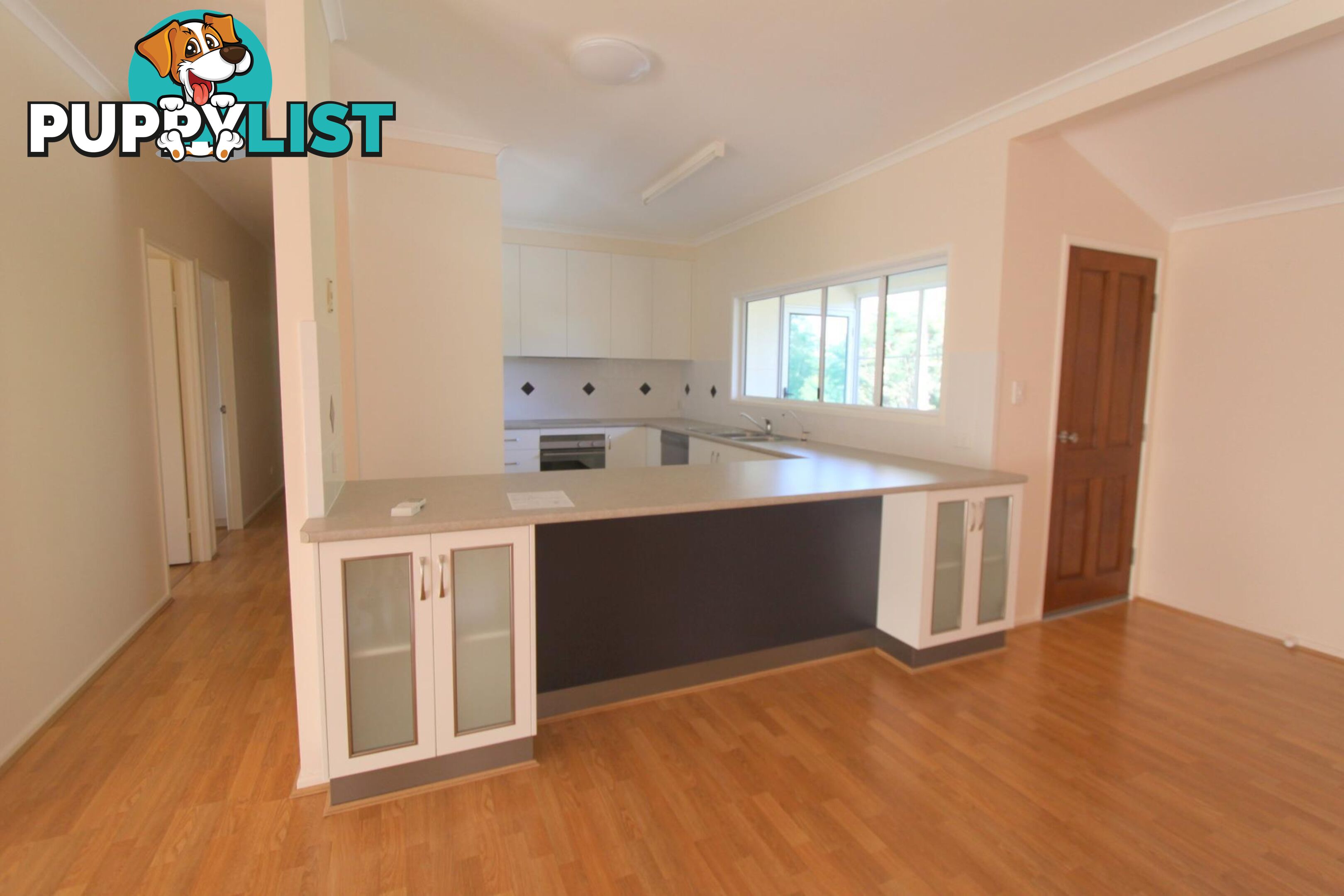 7 Thomas Place EMERALD QLD 4720