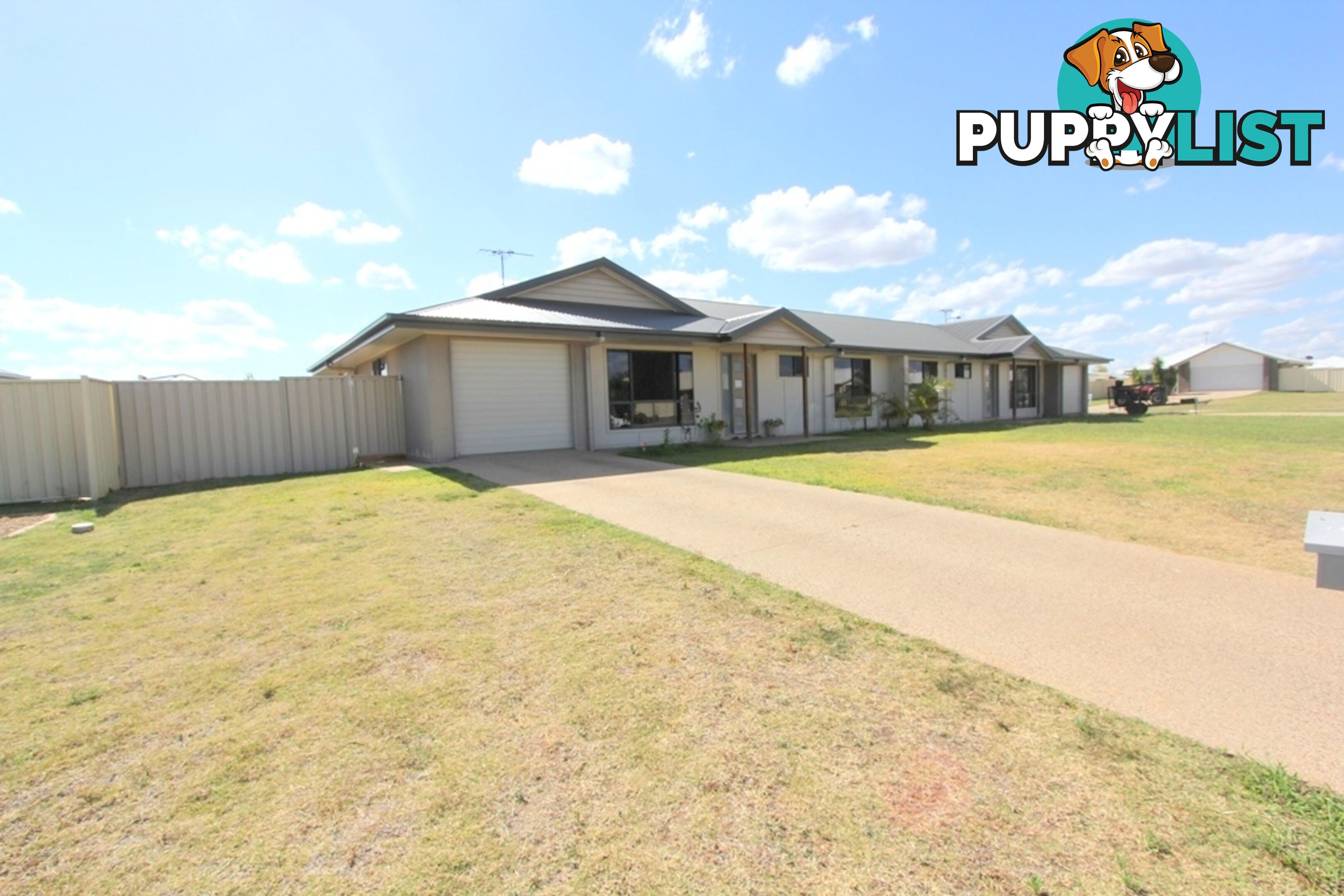 1/16 Lakeside Drive EMERALD QLD 4720