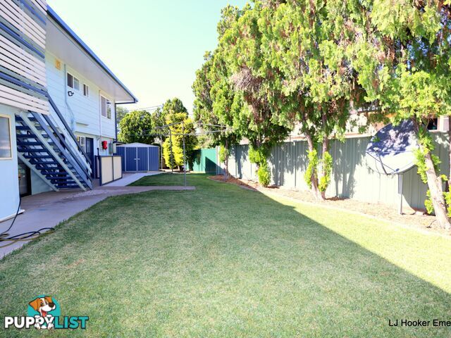 15 Roseanne Road EMERALD QLD 4720