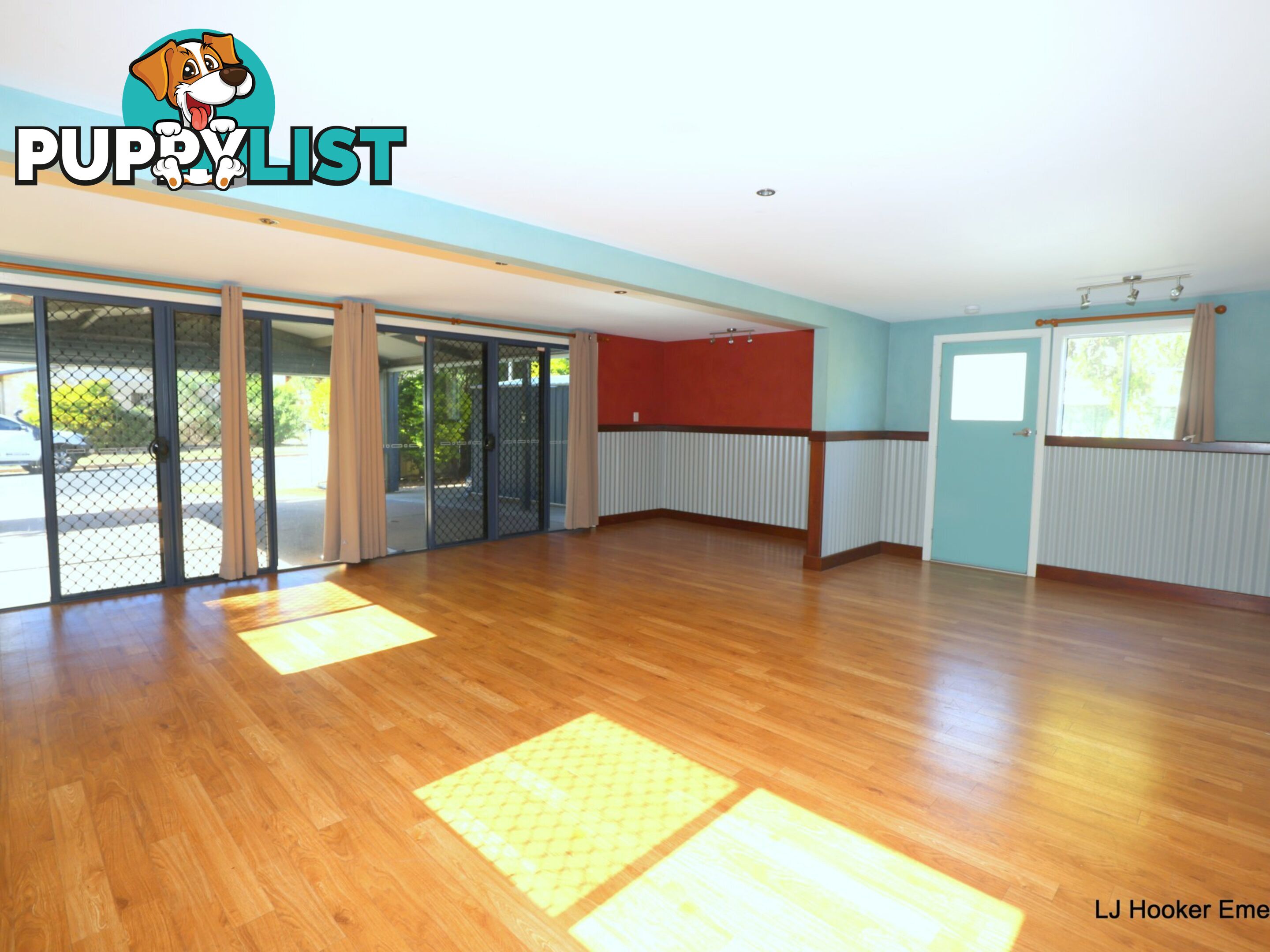 15 Roseanne Road EMERALD QLD 4720