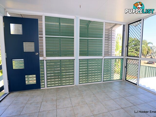 15 Roseanne Road EMERALD QLD 4720