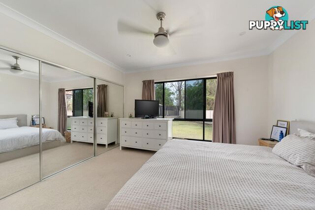 26 Cook Close EMERALD QLD 4720