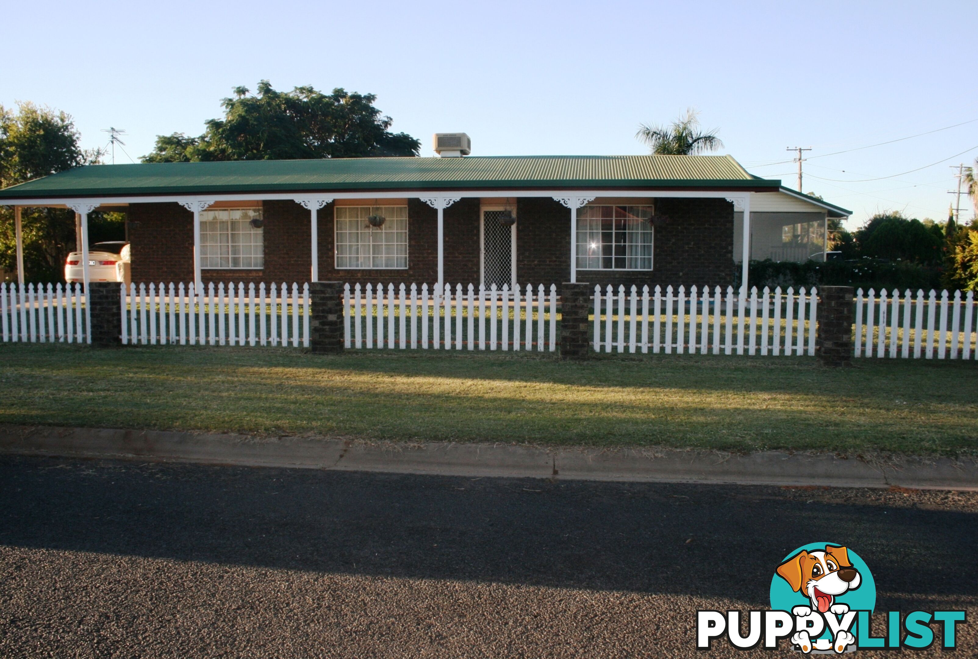 9 Bauhinia Court EMERALD QLD 4720