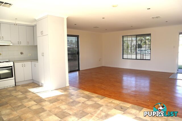 9 Bauhinia Court EMERALD QLD 4720