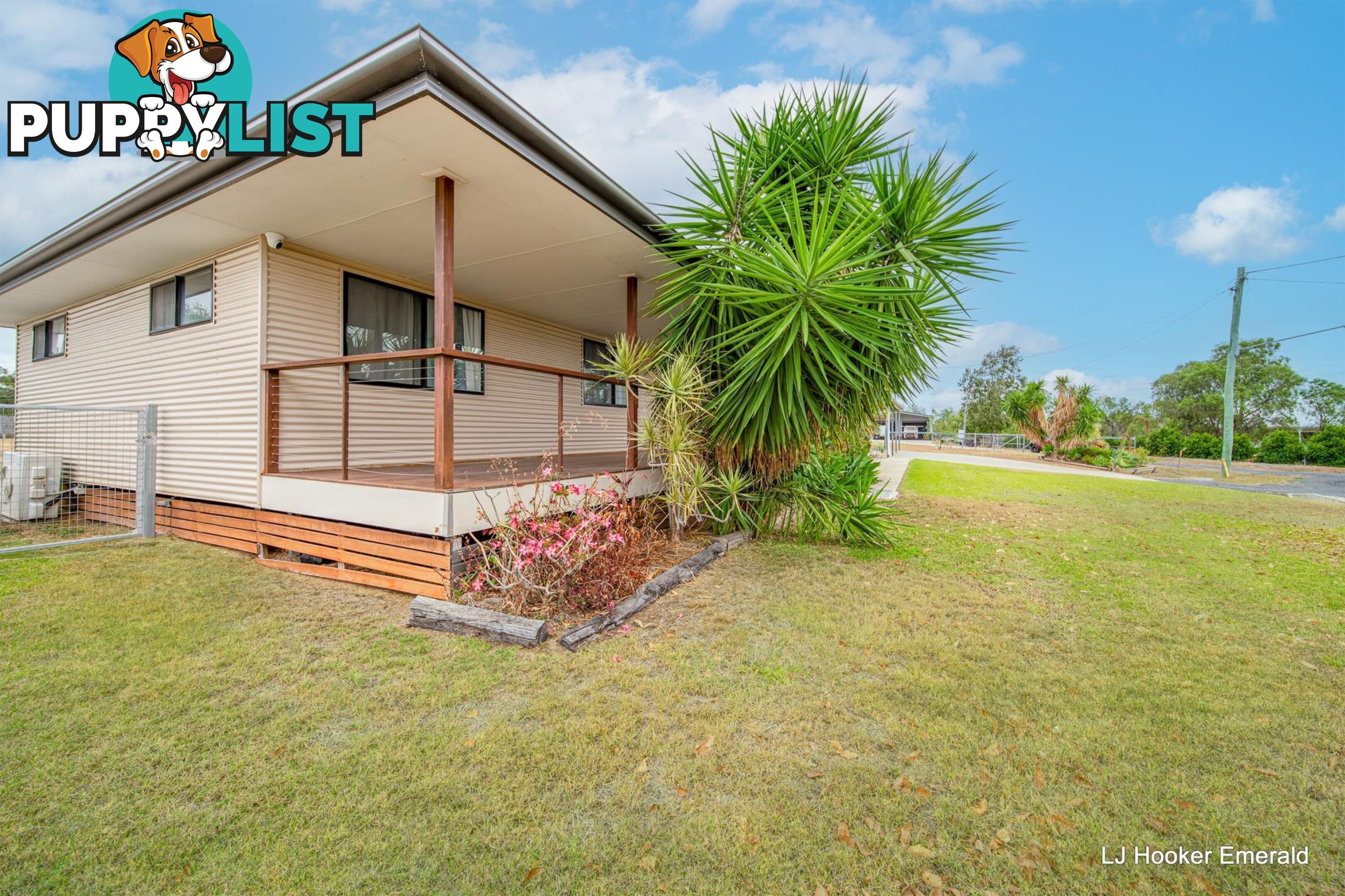 13 Banyula Close EMERALD QLD 4720