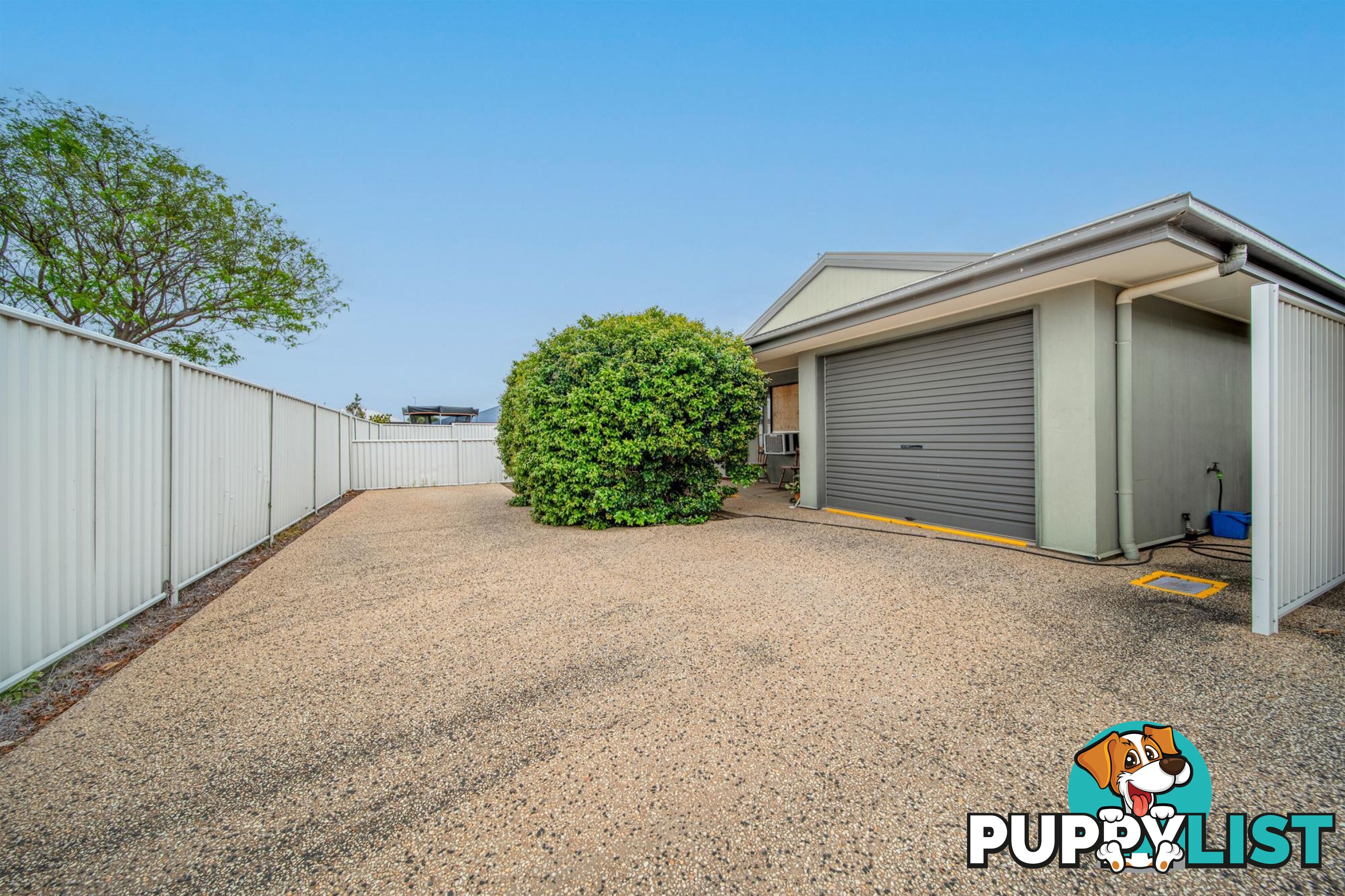 1/23 Desgrand Street EMERALD QLD 4720