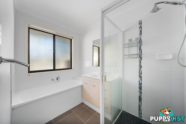 20 Mitchell Street EMERALD QLD 4720