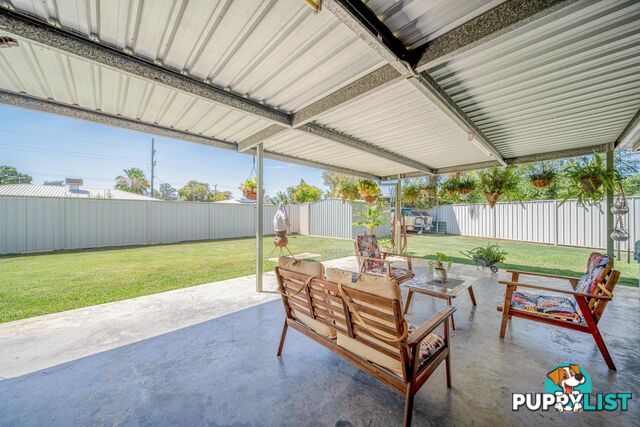 5 Eubar Place EMERALD QLD 4720