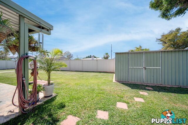 5 Eubar Place EMERALD QLD 4720