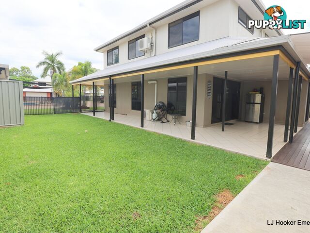 2/68 Moody Street EMERALD QLD 4720