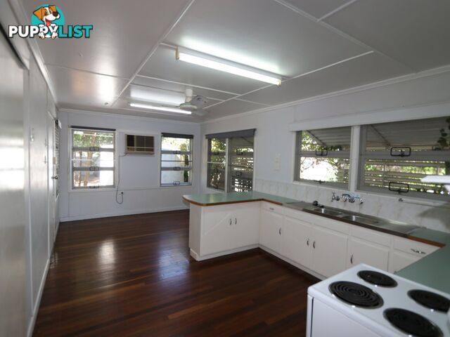 52 Theresa Street EMERALD QLD 4720