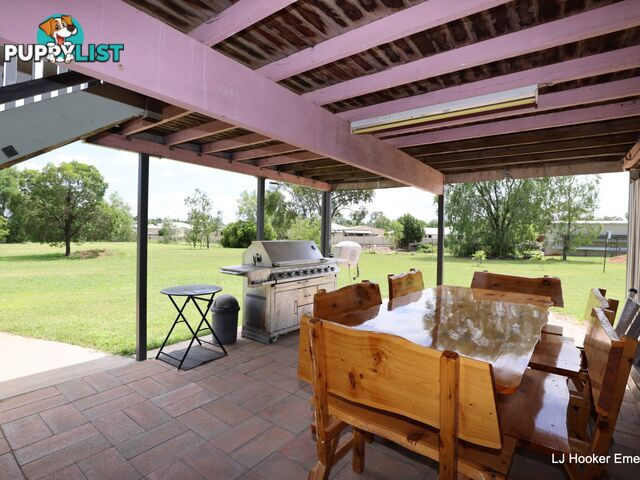 24 Andrews Road EMERALD QLD 4720