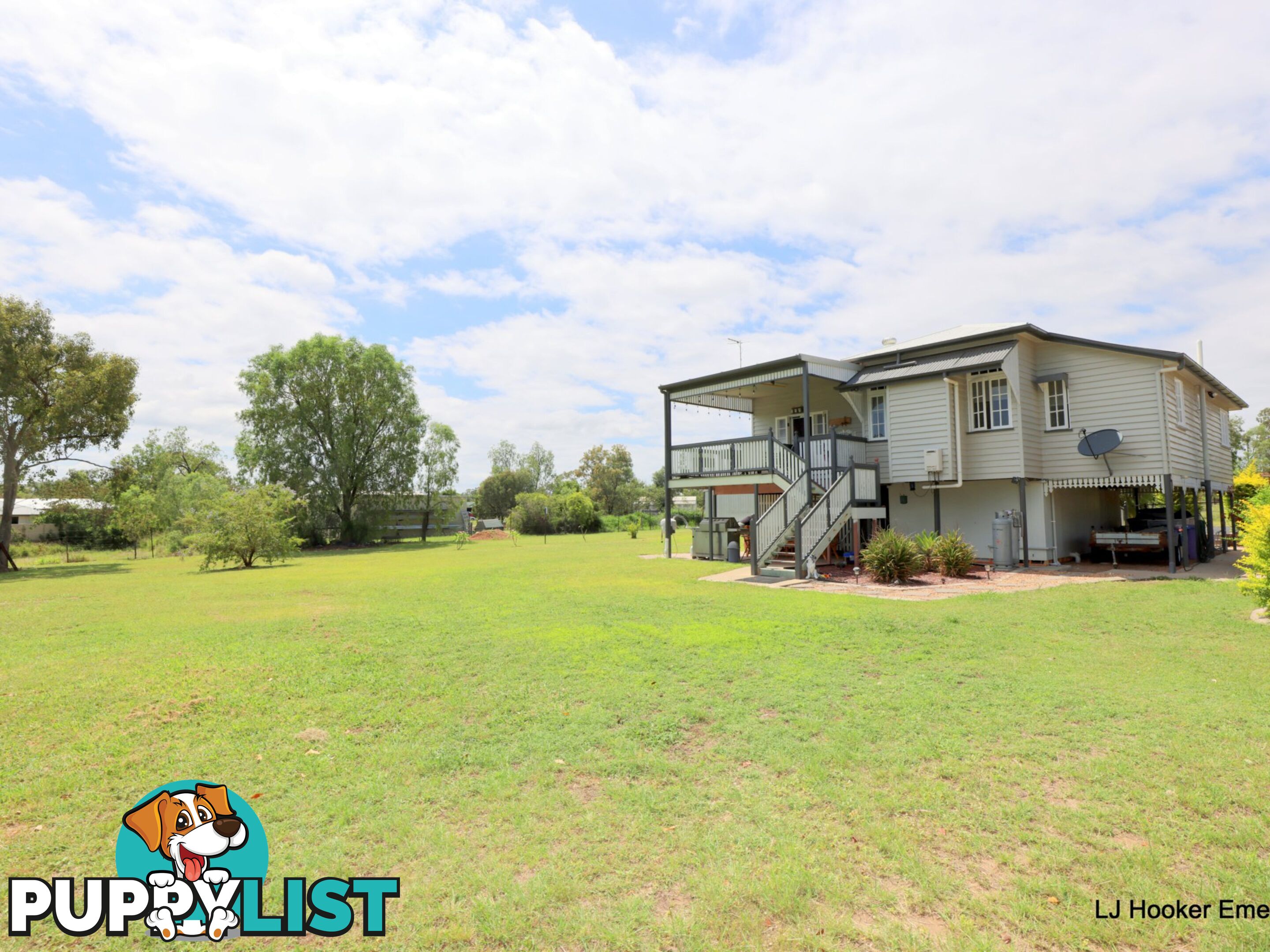 24 Andrews Road EMERALD QLD 4720