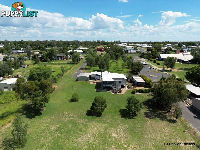 24 Andrews Road EMERALD QLD 4720