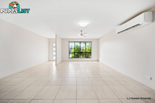 16 Lakeside Drive EMERALD QLD 4720