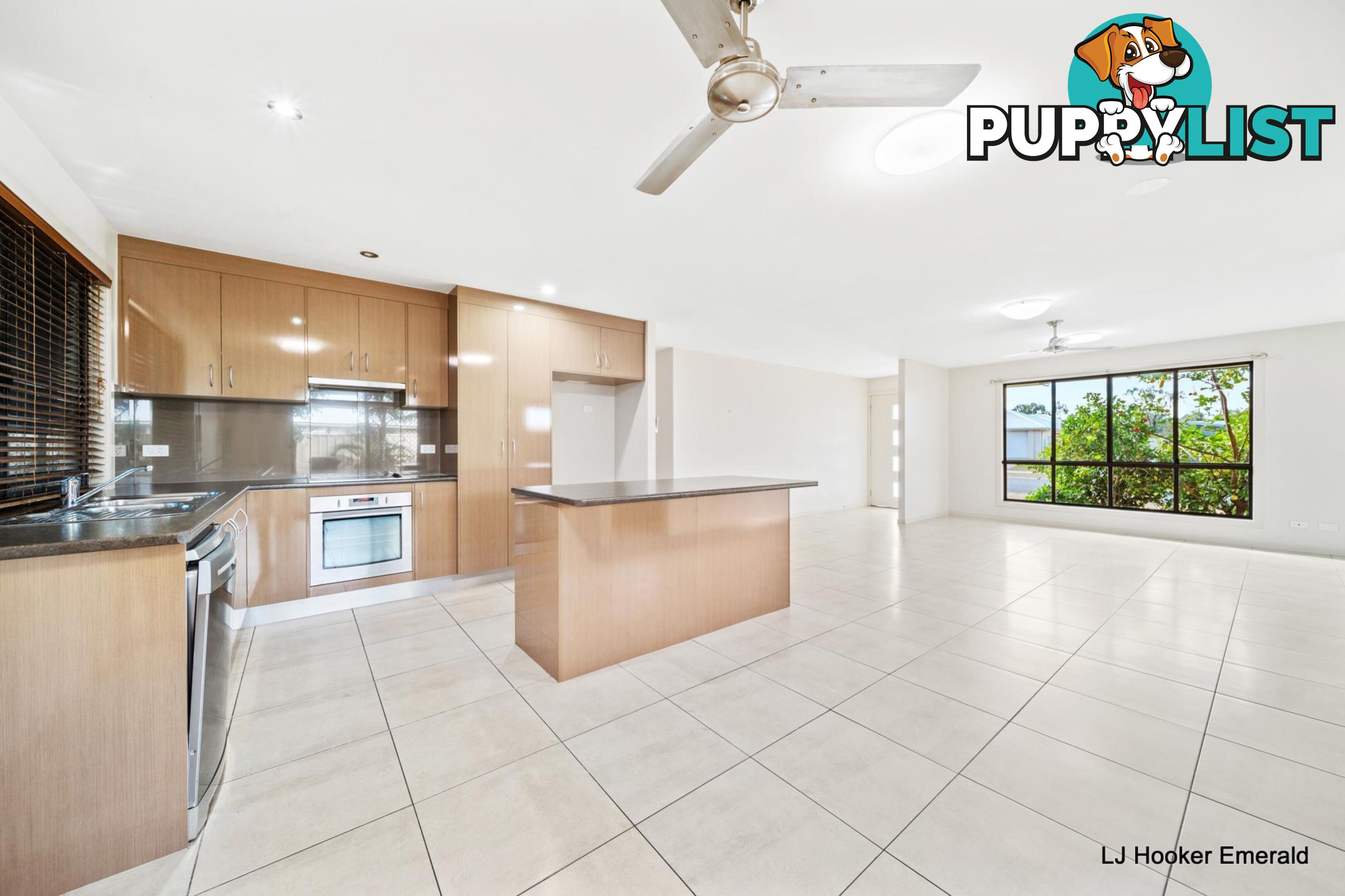 16 Lakeside Drive EMERALD QLD 4720