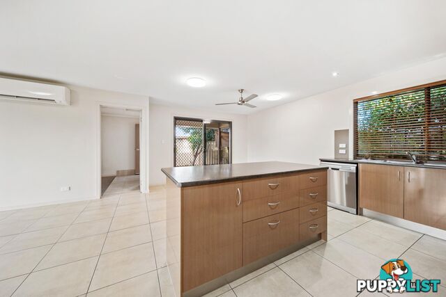 16 Lakeside Drive EMERALD QLD 4720