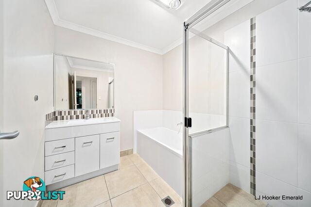16 Lakeside Drive EMERALD QLD 4720