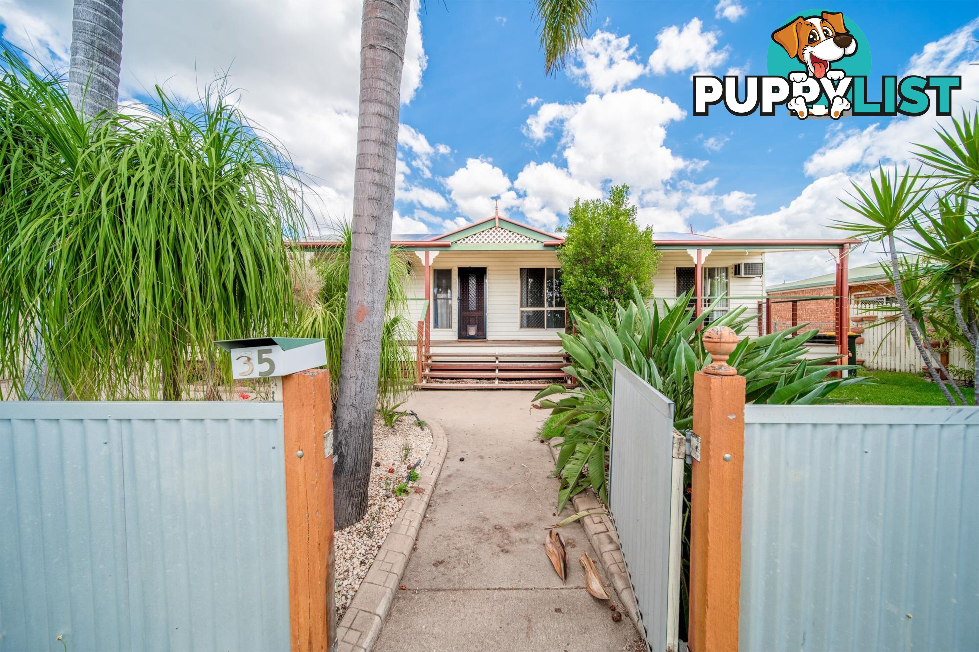 35 Barry Street EMERALD QLD 4720