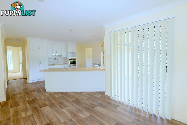 2 Kaitlyn Place EMERALD QLD 4720