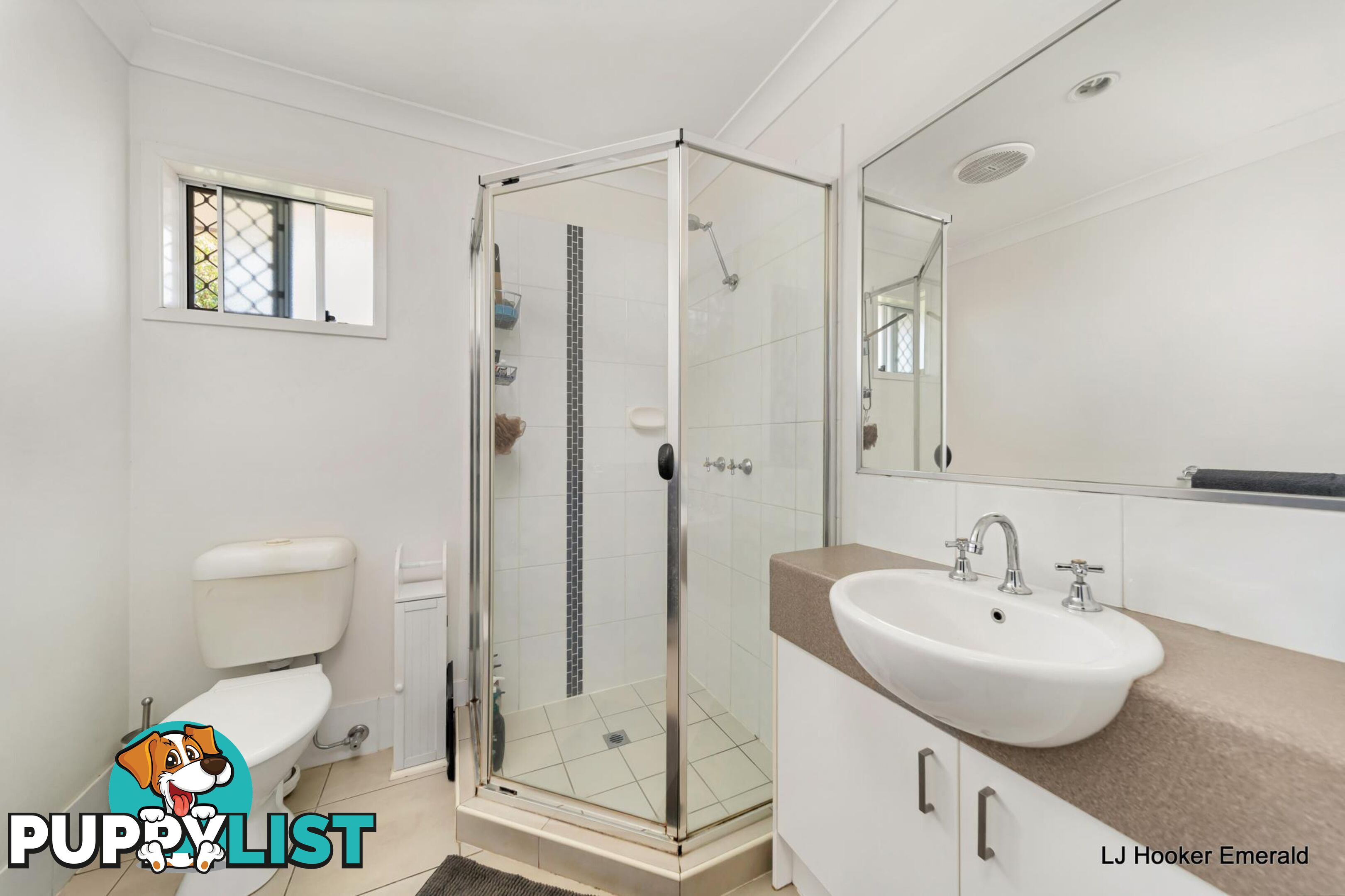 7 Hillcrest Street EMERALD QLD 4720