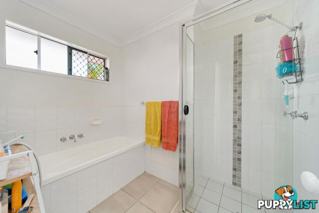 7 Hillcrest Street EMERALD QLD 4720