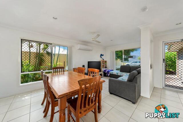 7 Hillcrest Street EMERALD QLD 4720