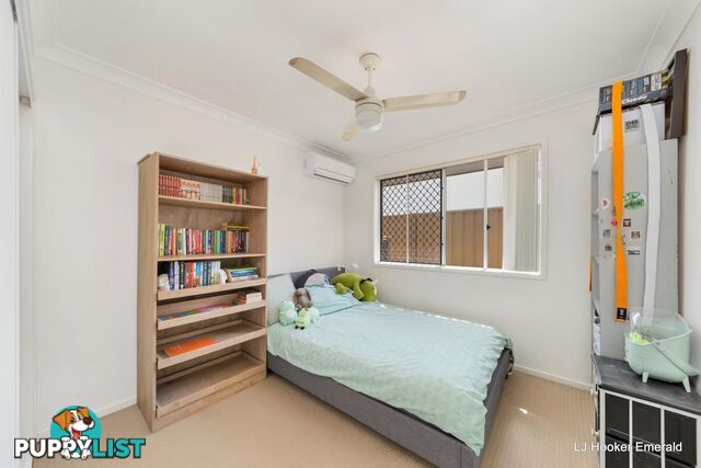 7 Hillcrest Street EMERALD QLD 4720