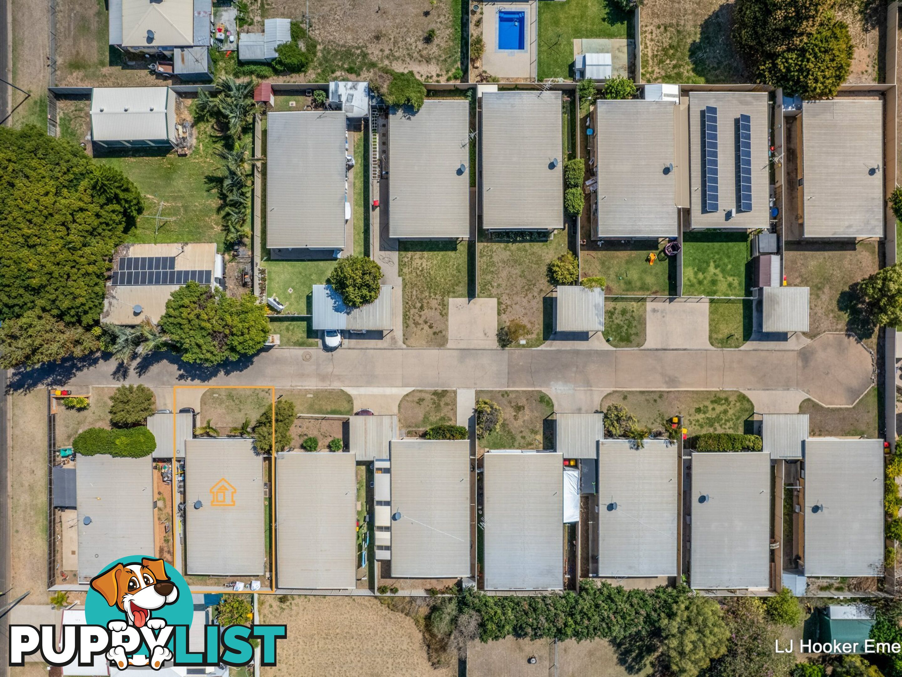 Unit 2/69 Esmond Street EMERALD QLD 4720