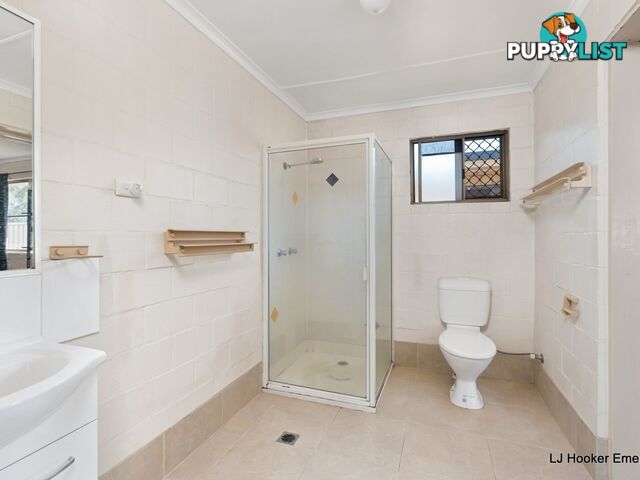 Unit 2/69 Esmond Street EMERALD QLD 4720