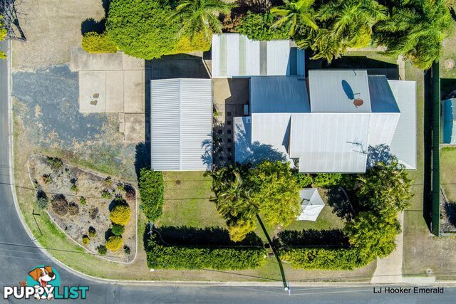 58 Braeside Road EMERALD QLD 4720
