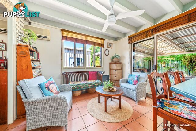 58 Braeside Road EMERALD QLD 4720