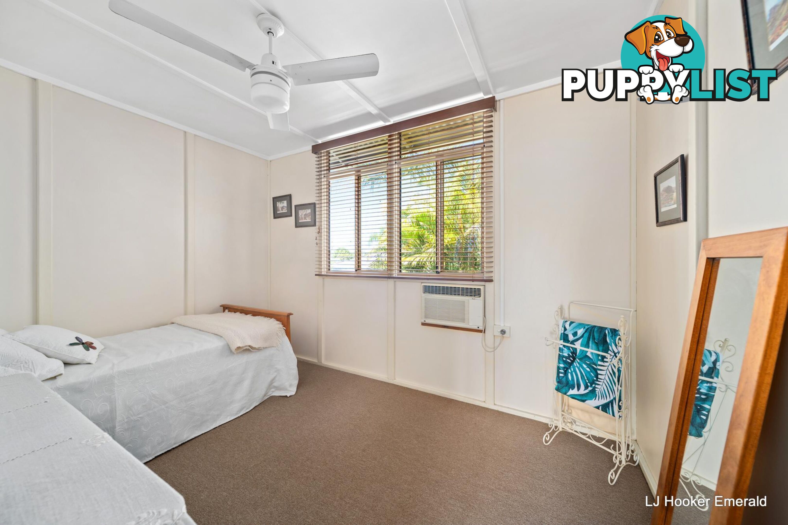 58 Braeside Road EMERALD QLD 4720