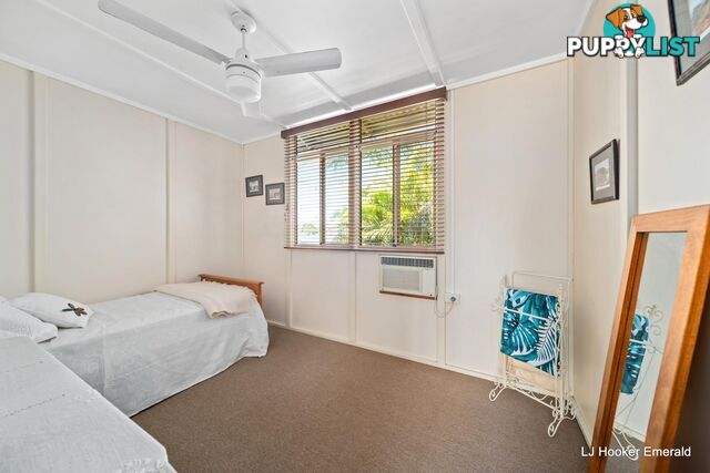 58 Braeside Road EMERALD QLD 4720