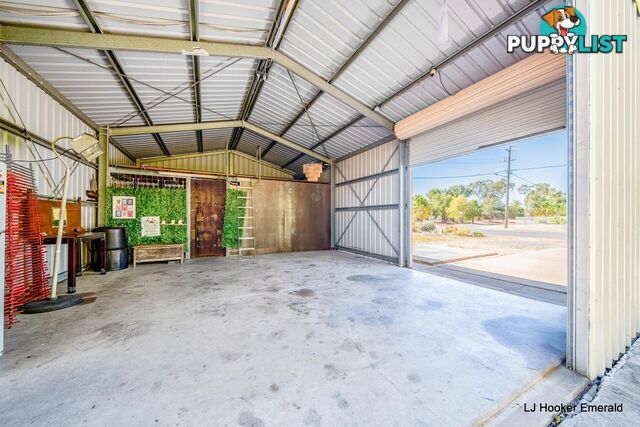 58 Braeside Road EMERALD QLD 4720