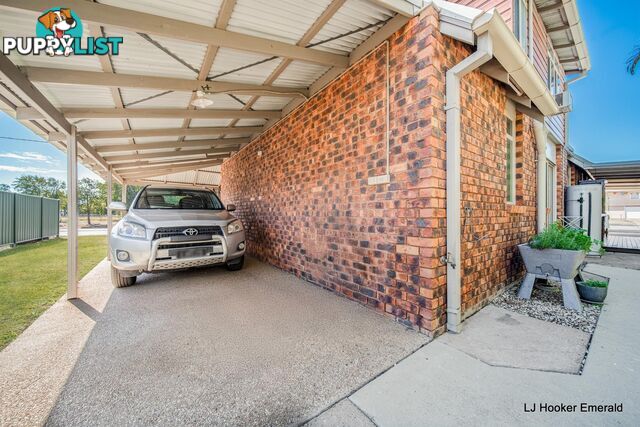 58 Braeside Road EMERALD QLD 4720