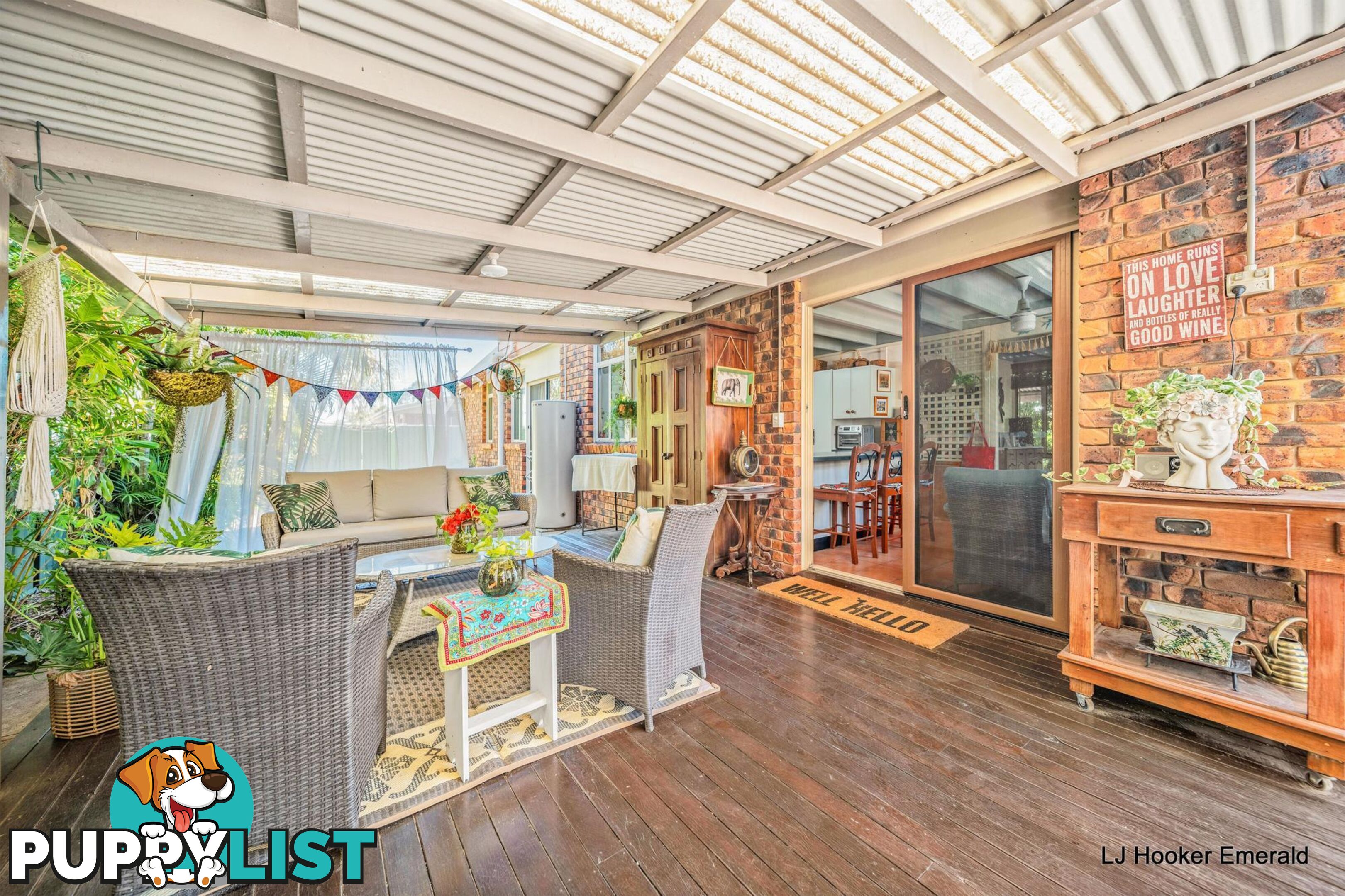 58 Braeside Road EMERALD QLD 4720