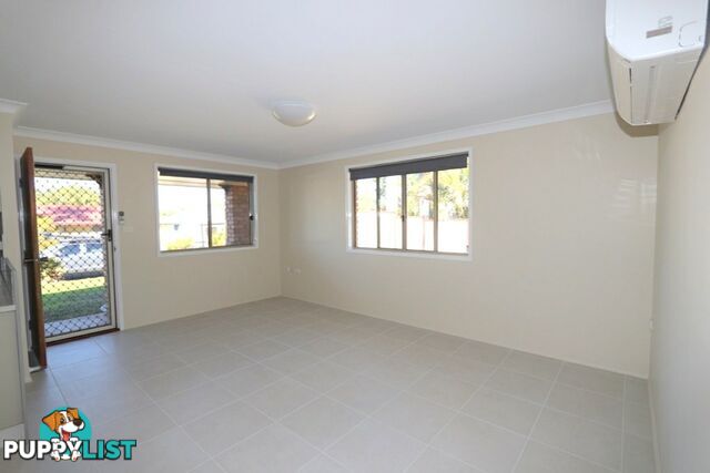 9 Cowan Cr EMERALD QLD 4720