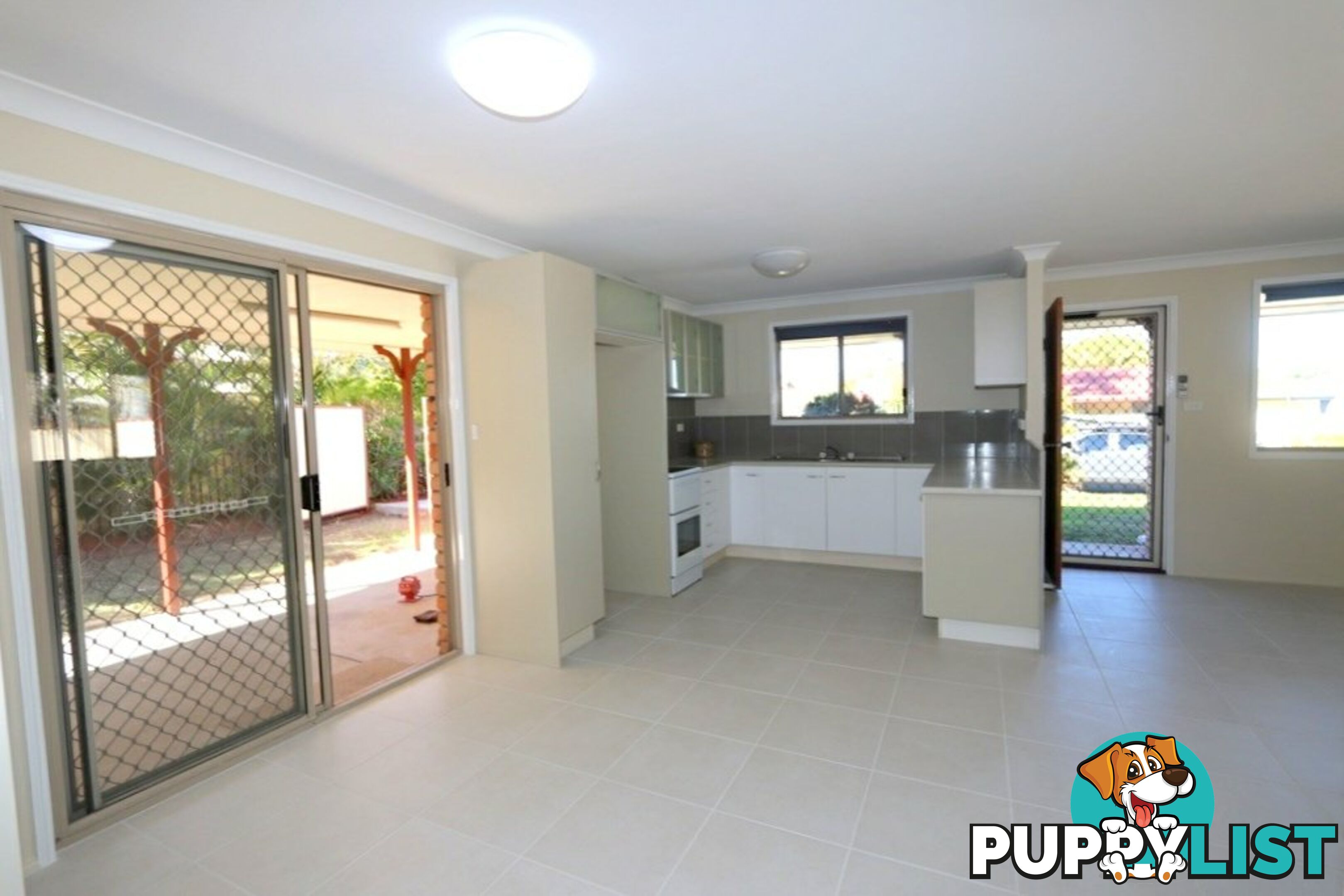 9 Cowan Cr EMERALD QLD 4720